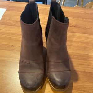 Sorel Lea Wedge Booties